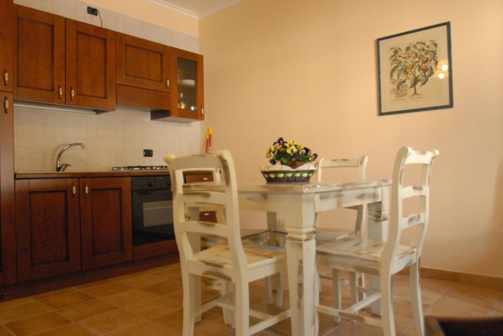 Il Giardino Del Te Hotel Barletta Room photo