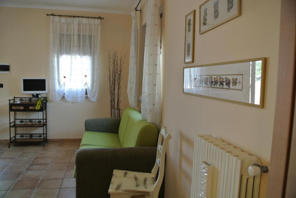 Il Giardino Del Te Hotel Barletta Exterior photo