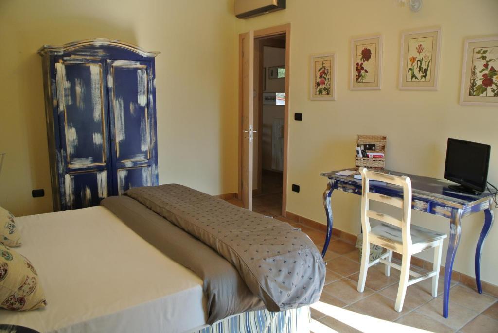 Il Giardino Del Te Hotel Barletta Exterior photo